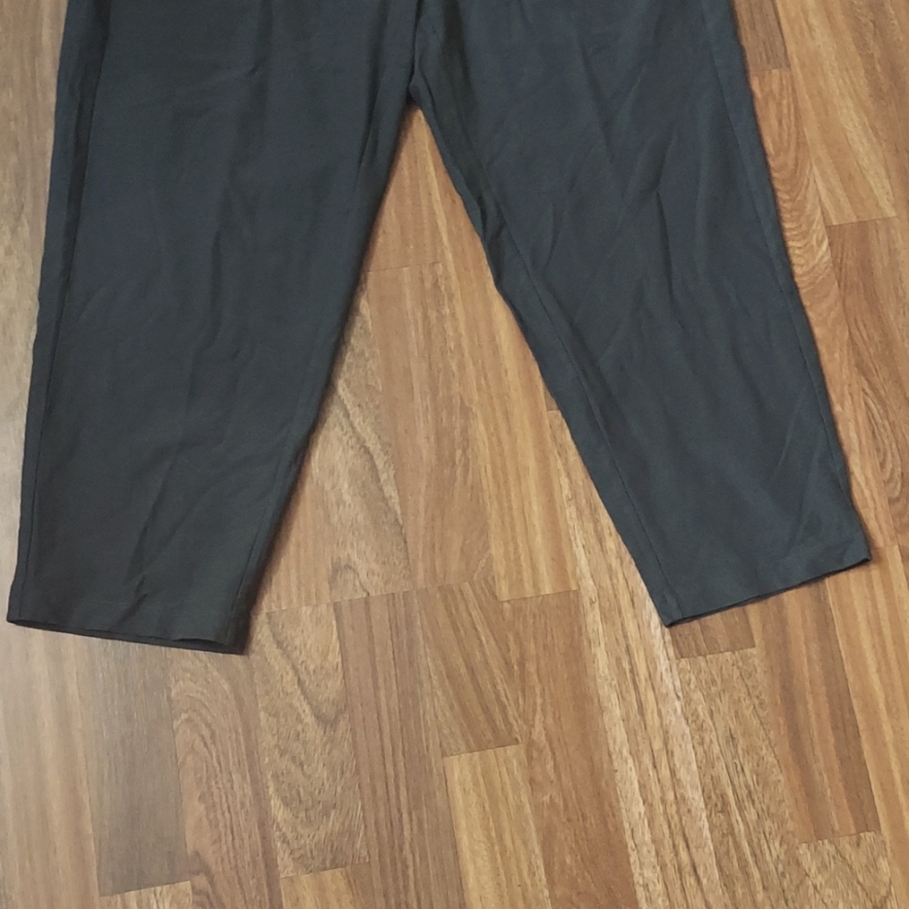 EILEEN FISHER Ponte Capris - Picture 3 of 7